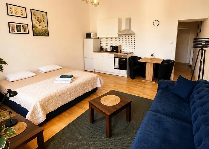 Bibi Family Apartment, Hauptbahnhof, Centre, Ac, Parking Apartment Vienna