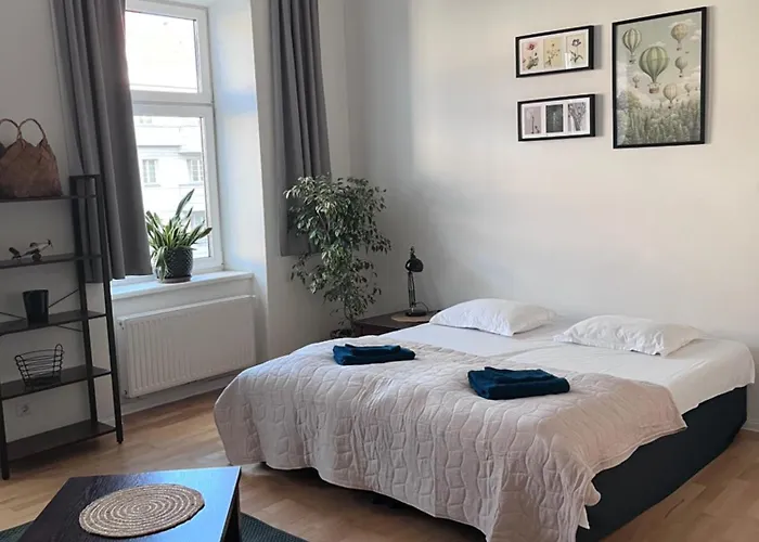 Bibi Family Apartment, Hauptbahnhof, Centre, Ac, Parking * Vienna